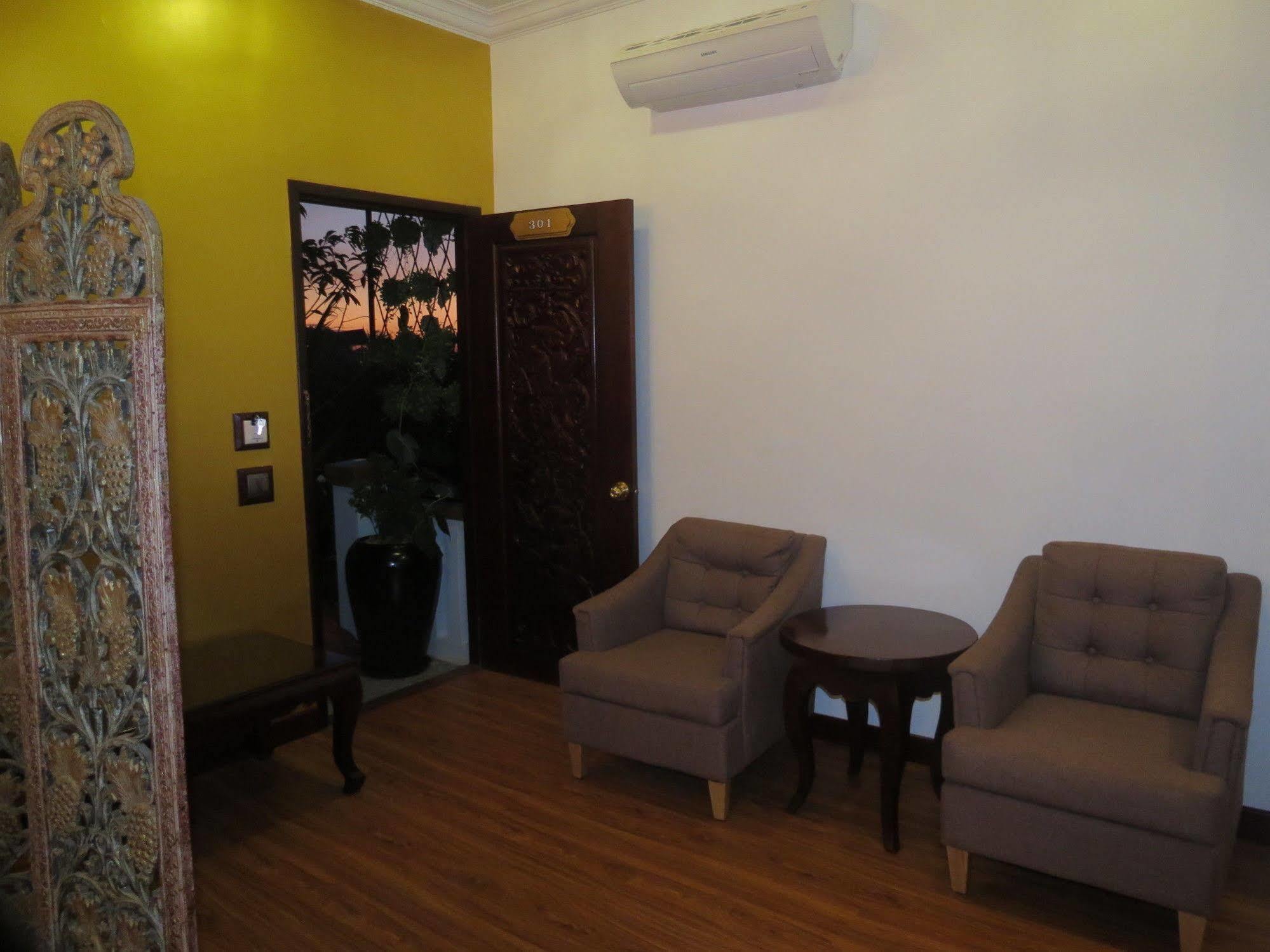 Beyond Yangon Inn Сиемрип Экстерьер фото