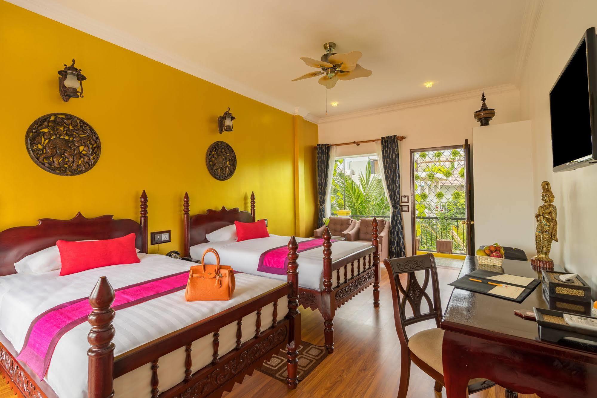 Beyond Yangon Inn Сиемрип Экстерьер фото