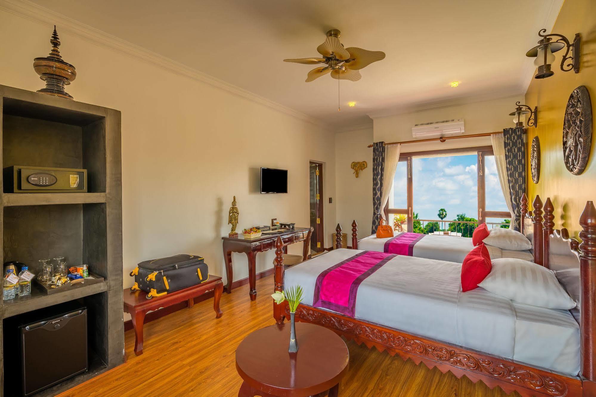 Beyond Yangon Inn Сиемрип Экстерьер фото